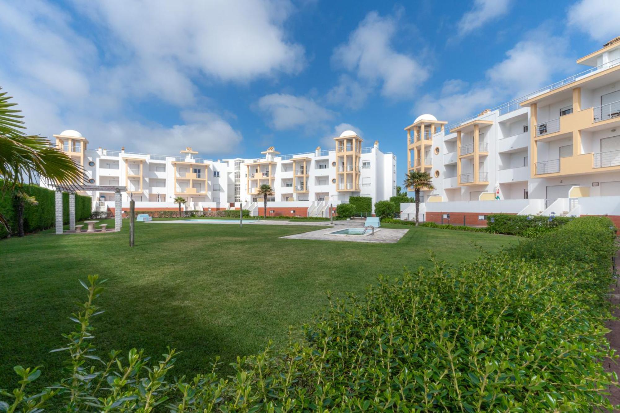 Atlantic Nest Nazare Apartment ภายนอก รูปภาพ