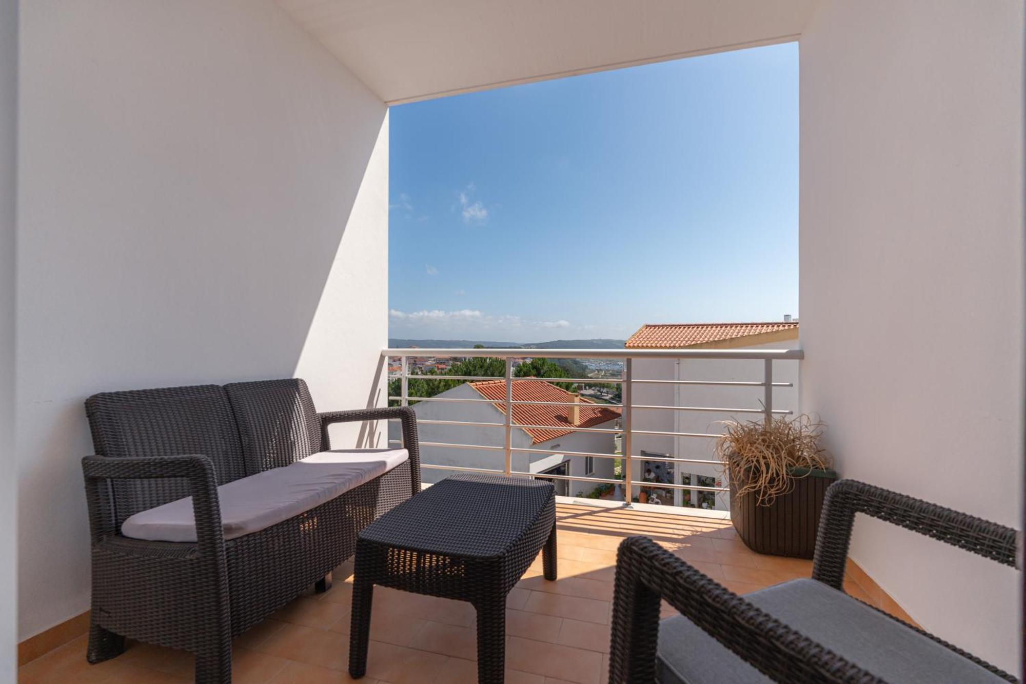 Atlantic Nest Nazare Apartment ภายนอก รูปภาพ